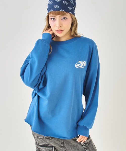 ANAP（アナップ）の「ロゴプリントカットオフミニ裏毛トップス（その他トップス・レディース・ブルー/ブラック/ホワイト・F）」の3枚目の写真