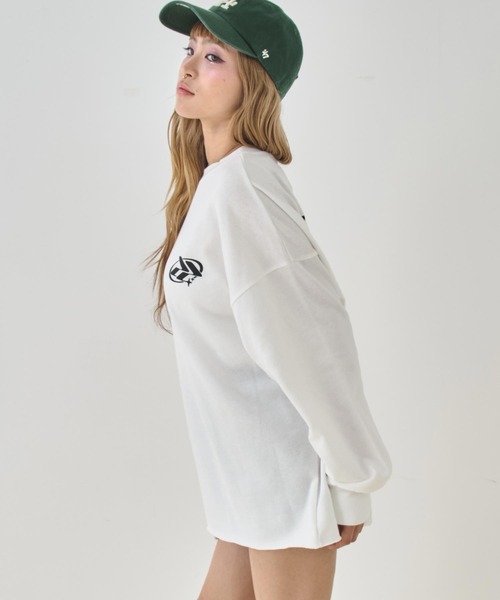 ANAP（アナップ）の「ロゴプリントカットオフミニ裏毛トップス（その他トップス・レディース・ブルー/ブラック/ホワイト・F）」の6枚目の写真