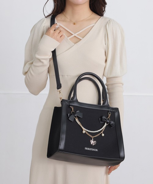 SecretDoor（シークレットドア）の「【500mlペットボトル対応】トートバッグ ショルダーバッグ 2WAY マキアート（トートバッグ・レディース・ピンク/ブラック/ホワイト×ブラック・FREE）」の11枚目の写真