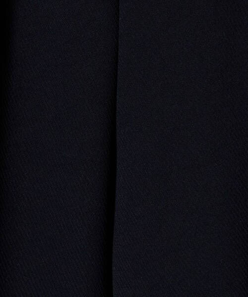 UNITED ARROWS(ユナイテッドアローズ)の「COMFY ストレート イージーパンツ ‐防汚 UVカット ウォッシャブル‐(スラックス・レディース・ネイビー/ブラック・36/34/38)」の8枚目の写真