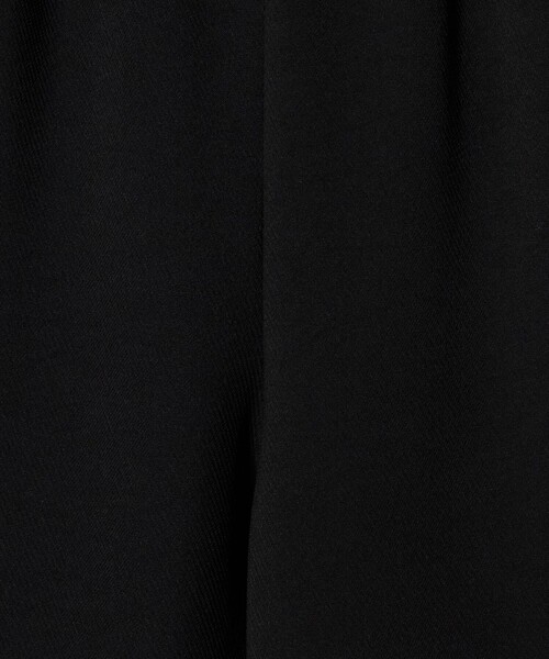 UNITED ARROWS(ユナイテッドアローズ)の「COMFY ストレート イージーパンツ ‐防汚 UVカット ウォッシャブル‐(スラックス・レディース・ネイビー/ブラック・36/34/38)」の11枚目の写真