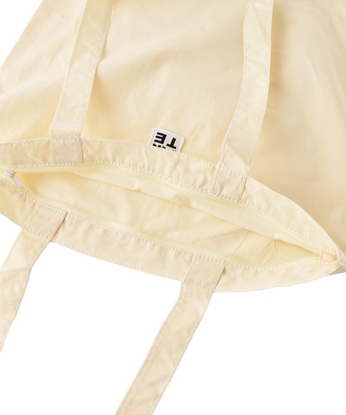 AKTE（アクテ）の「ファスナーロゴトートBAG（トートバッグ・レディース・ネイビー/アイボリー/サックスブルー・FREE）」の5枚目の写真