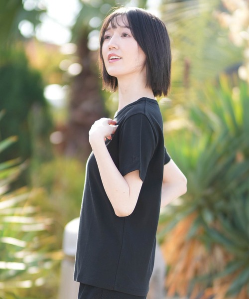 NEW ERA(ニューエラ)の「NEW ERA/ニューエラ レディース 半袖 クロップドTシャツ WS SS TEE FLAG(Tシャツ/カットソー・レディース・ブラック/ホワイト・S/M)」の11枚目の写真