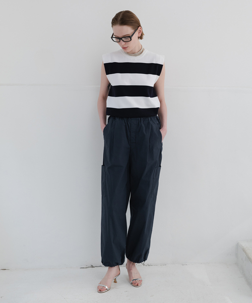 CALMER(カルメール)の「《追加》ナチュラルダイパンツ3(その他パンツ・レディース・チャコールグレー・2/1)」の2枚目の写真