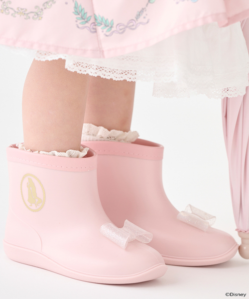 petit main（プティマイン）の「【Disney】リボンレインブーツ（その他小物・キッズ・ライトブルー/ライトピンク・16cm/17cm/19cm/18cm）」の2枚目の写真