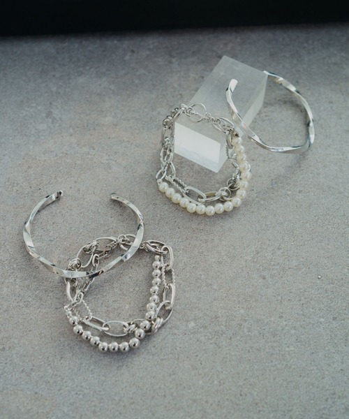 HARE（ハレ）の「2Pデザインチェーンブレス(HARE)（ブレスレット・レディース・ホワイト/シルバー・FREE）」の3枚目の写真