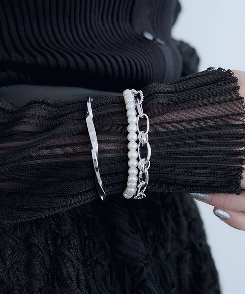 HARE（ハレ）の「2Pデザインチェーンブレス(HARE)（ブレスレット・レディース・ホワイト/シルバー・FREE）」の6枚目の写真