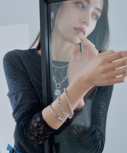 HARE（ハレ）の「2Pデザインチェーンブレス(HARE)（ブレスレット・レディース・ホワイト/シルバー・FREE）」の8枚目の写真