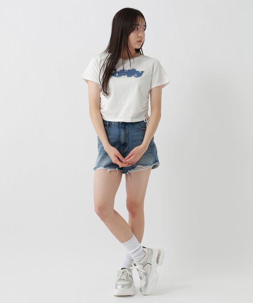 repipi armario(レピピ アルマリオ)の「ワッペンシャーリングTシャツ【綿100%】(Tシャツ/カットソー・キッズ・ブラック/イエロー/ピンク/オフホワイト/その他7/ブラック系その他/ホワイト・SMALL/MEDIUM/LARGE)」の13枚目の写真