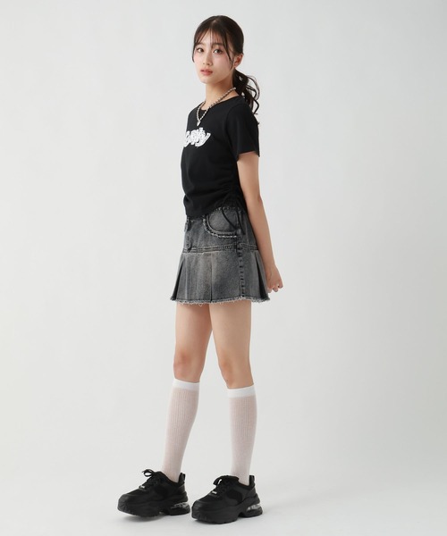 repipi armario(レピピ アルマリオ)の「ワッペンシャーリングTシャツ【綿100%】(Tシャツ/カットソー・キッズ・ブラック/イエロー/ピンク/オフホワイト/その他7/ブラック系その他/ホワイト・SMALL/MEDIUM/LARGE)」の17枚目の写真