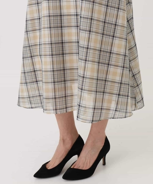 MK MICHEL KLEIN（エムケーミッシェルクラン）の「オーガンジーチェック柄フレアシルエットワンピース/洗える（ワンピース・レディース・ネイビー/ベージュ・38）」の9枚目の写真