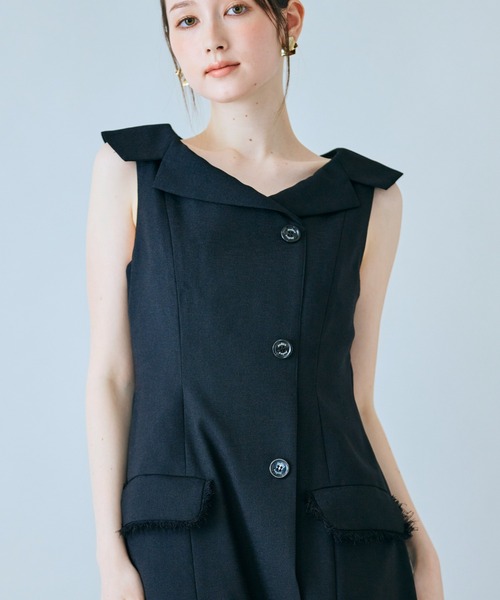 Audie a Muses(オーディアミューズ)の「【モデル美香×Audie a Muses】ラップ風デザインワンピース(ワンピース・レディース・グレー/ブラック・36/40/42/38)」の3枚目の写真