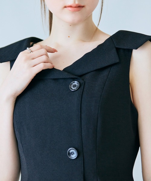 Audie a Muses(オーディアミューズ)の「【モデル美香×Audie a Muses】ラップ風デザインワンピース(ワンピース・レディース・グレー/ブラック・36/40/42/38)」の5枚目の写真