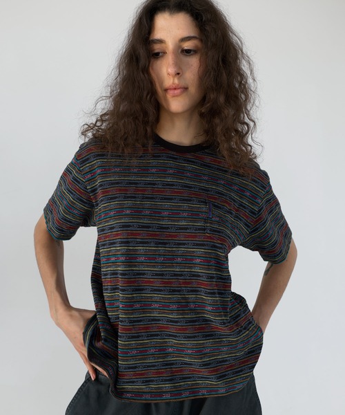 thisisneverthat(ディスイズネバーザット)の「BE Striped Tee(Tシャツ/カットソー・メンズ・ネイビー/ブラウン・M/L/XL/S)」の6枚目の写真