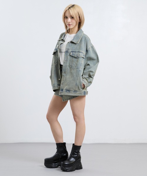 ANAP（アナップ）の「ウォッシュ加工 オーバーサイズ デニム ジャケット（その他アウター・レディース・ブルー/クリア・F）」の7枚目の写真