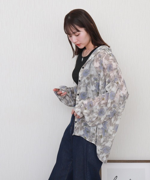 libelle more（リベル モア）の「タンク付ニュアンス柄オーバーサイズ長袖シアーシャツ（シャツ/ブラウス・レディース・グレー/ブルー/ブラック/ブラウン・L/M）」の11枚目の写真