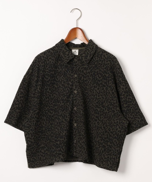 niko and...(ニコアンド)の「DRYクシュイージーシャツ(シャツ/ブラウス・レディース・ダークブルー/チャコール/ダークグレー/ホワイト・LARGE/MEDIUM)」の6枚目の写真