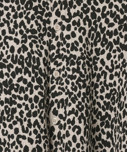 niko and...(ニコアンド)の「DRYクシュイージーシャツ(シャツ/ブラウス・レディース・ダークブルー/チャコール/ダークグレー/ホワイト・LARGE/MEDIUM)」の14枚目の写真