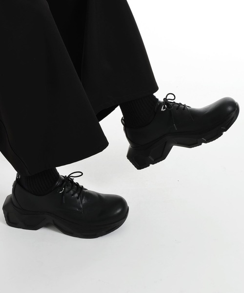 HARE（ハレ）の「ビルディングソールダービーシューズ(HARE)（ドレスシューズ・メンズ・ブラック・MEDIUM/LARGE）」の3枚目の写真