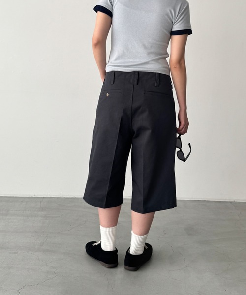 CANAL JEAN(キャナルジーン)の「choice_cnl ツイルワークハーフパンツ(その他パンツ・レディース・チャコールグレー/ベージュ・LARGE/MEDIUM/SMALL)」の4枚目の写真