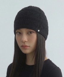 MOIREMOA（モアレモア）の「Crochet Medal Beanie-Black（ニットキャップ/ビーニー）」