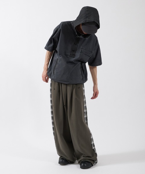 Perushu（ペルーシュ）の「VINTAGELIKE BICOLOR HOODED ANORAK SHIRT／ヴィンテージライクバイカラーフードアノラックシャツ（シャツ/ブラウス・メンズ・ブラウン/チャコールグレー・MEDIUM/LARGE）」の6枚目の写真