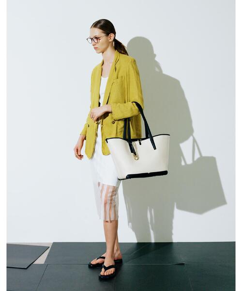 TOFF&LOADSTONE(トフアンドロードストーン)の「Serene canvas (セリーン キャンバス)(トートバッグ・レディース・ブラック・00)」の4枚目の写真