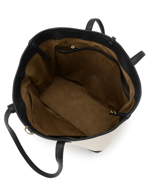 TOFF&LOADSTONE(トフアンドロードストーン)の「Serene canvas (セリーン キャンバス)(トートバッグ・レディース・ブラック・00)」の14枚目の写真