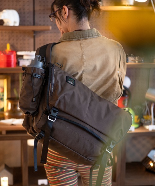 AS2OV（アッソブ）の「【AS2OV/アッソブ】 330×1000D CORDURA STANDARD SERIES MESSENGER / メッセンジャーバッグ ショルダーバッグ（メッセンジャーバッグ・メンズ・ネイビー/キャメル/チョコ/カーキ/ブラック/グレー・FREE）」の3枚目の写真