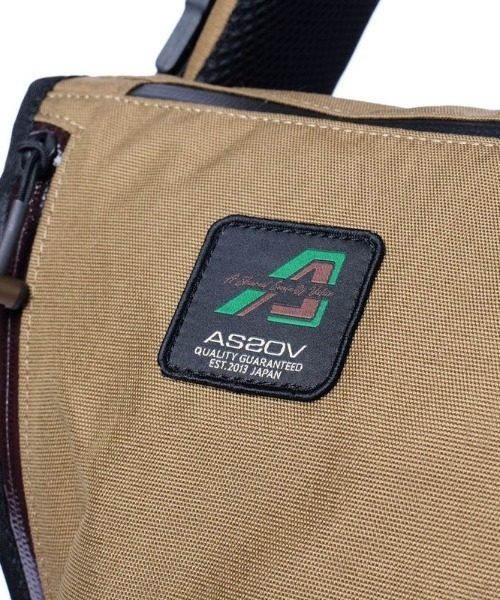 AS2OV（アッソブ）の「【AS2OV/アッソブ】 330×1000D CORDURA STANDARD SERIES MESSENGER / メッセンジャーバッグ ショルダーバッグ（メッセンジャーバッグ・メンズ・ネイビー/キャメル/チョコ/カーキ/ブラック/グレー・FREE）」の10枚目の写真