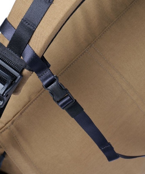 AS2OV（アッソブ）の「【AS2OV/アッソブ】 330×1000D CORDURA STANDARD SERIES MESSENGER / メッセンジャーバッグ ショルダーバッグ（メッセンジャーバッグ・メンズ・ネイビー/キャメル/チョコ/カーキ/ブラック/グレー・FREE）」の16枚目の写真