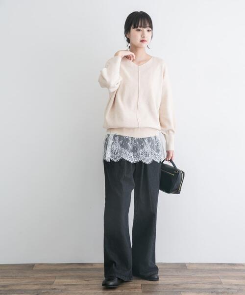 ITEMS URBANRESEARCH(アイテムズ アーバンリサーチ)の「ヘムレースキャミソール(キャミソール・レディース・ライトベージュ/ブラック・FREE)」の21枚目の写真