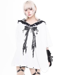 『TRAVAS TOKYO/トラバス トーキョー』レース使いセーラーカラーTシャツ