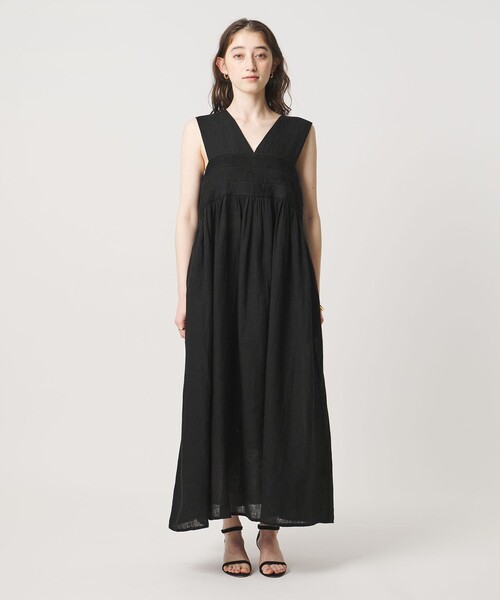 UNITED ARROWS（ユナイテッドアローズ）の「エンブロイダリー ノースリーブ ワンピース（ワンピース・レディース・ダークブラウン/ブラック/オフホワイト・38/36）」の12枚目の写真
