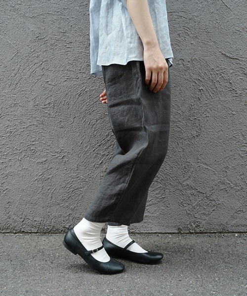 オローネ(オローネ)の「バルーンパンツ“リネン”(その他パンツ・レディース・シルバーグレー/ブラウン/チャコールグレー・FREE)」の7枚目の写真