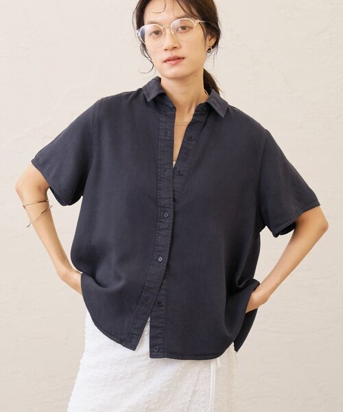 Omekashi(オメカシ)の「セルロースハーフスリーブシャツ(シャツ/ブラウス・レディース・オフホワイト/チャコールグレー/ブルー・FREE)」の3枚目の写真