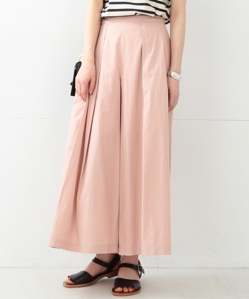 Ray BEAMS（レイビームス）の「◇Ray BEAMS / タック フレアー ワイドパンツ（その他パンツ・レディース・ピンク/オリーブ・1/0）」の10枚目の写真