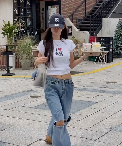 GRUNDEN(グルンデン)の「HEART LOGO T-SHIRT (WHITE)(Tシャツ/カットソー・レディース・その他・OS)」の7枚目の写真