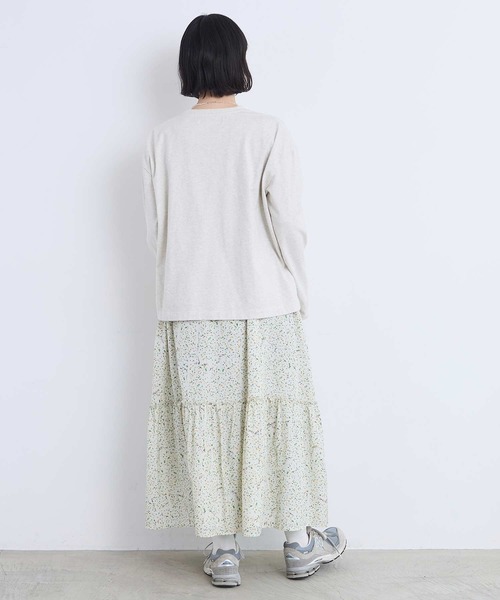 l'atelier du savon(アトリエドサボン)の「秋のみじたくおばあちゃん’s プリントロンT(Tシャツ/カットソー・レディース・オートミール/ホワイト・FREE)」の15枚目の写真