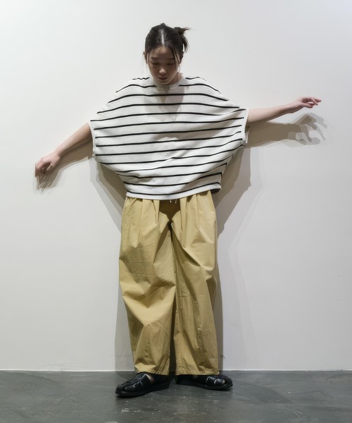 vent blanc(ヴァンブラン)の「vent blanc ヴァンブラン キャンバス タックワイドパンツ(その他パンツ・レディース・アイボリー/ベージュ/ブラック・FREE)」の9枚目の写真