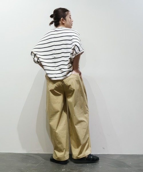 vent blanc(ヴァンブラン)の「vent blanc ヴァンブラン キャンバス タックワイドパンツ(その他パンツ・レディース・アイボリー/ベージュ/ブラック・FREE)」の11枚目の写真