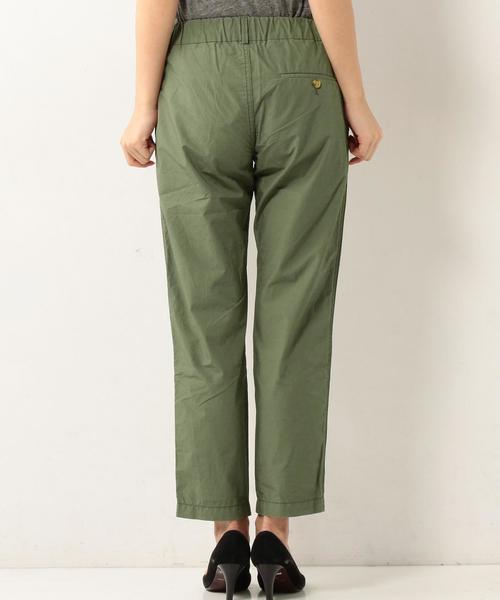 coen（コーエン）の「ダンプタックチノテーパードクロップドパンツ（チノパンツ・レディース・ブラック/ベージュ/ナチュラル/オリーブ・SMALL/LARGE/MEDIUM）」の11枚目の写真