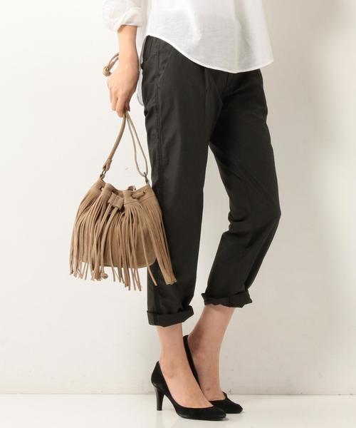 coen（コーエン）の「ダンプタックチノテーパードクロップドパンツ（チノパンツ・レディース・ブラック/ベージュ/ナチュラル/オリーブ・SMALL/LARGE/MEDIUM）」の7枚目の写真