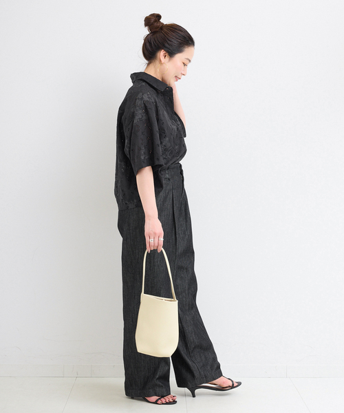 B.C STOCK（ベーセーストック）の「【WEB限定】ウォッシャブル / プリントレース クロップドシャツ（シャツ/ブラウス・レディース・ブラック/ホワイト・FREE）」の4枚目の写真