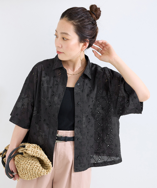 B.C STOCK（ベーセーストック）の「【WEB限定】ウォッシャブル / プリントレース クロップドシャツ（シャツ/ブラウス・レディース・ブラック/ホワイト・FREE）」の12枚目の写真