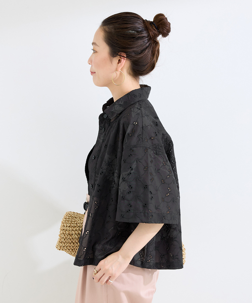 B.C STOCK（ベーセーストック）の「【WEB限定】ウォッシャブル / プリントレース クロップドシャツ（シャツ/ブラウス・レディース・ブラック/ホワイト・FREE）」の14枚目の写真