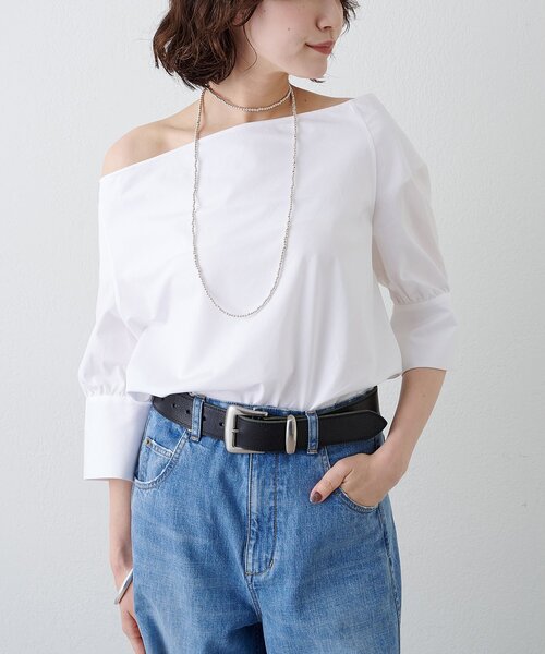 Whim Gazette(ウィムガゼット)の「刺繍オフショルブラウス(シャツ/ブラウス・レディース・ブラック/オフホワイト・FREE)」の4枚目の写真