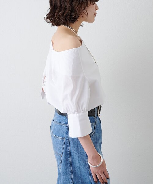Whim Gazette(ウィムガゼット)の「刺繍オフショルブラウス(シャツ/ブラウス・レディース・ブラック/オフホワイト・FREE)」の9枚目の写真