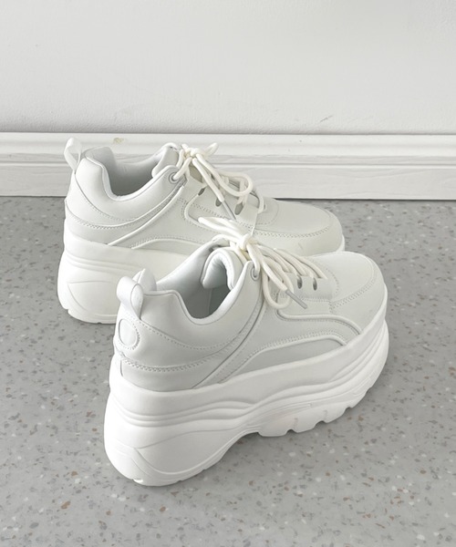 Shoes in Closet(シューズインクローゼット)の「+9.0㎝ 厚底 ボリュームソール スニーカー 2497(スニーカー・レディース・ブラック/ホワイト・M/L/LL/S)」の10枚目の写真