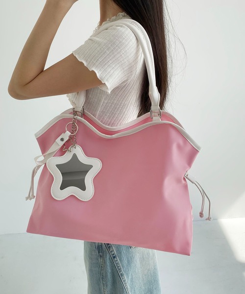 LA VORAGINE(ラ ヴォラジネ)の「クリアジェリートートバッグ 星チャーム付き 4 カラー 大容量 jelly bag(トートバッグ・レディース・PINK/グリーン/Purple/Yellow・FREE)」の21枚目の写真